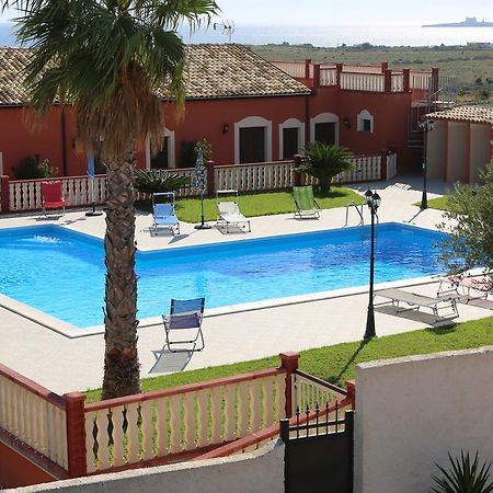 Casa Vacanze Calafarina Pachino Cameră foto
