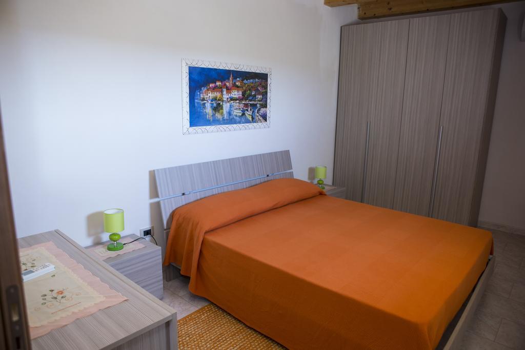 Casa Vacanze Calafarina Pachino Cameră foto